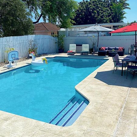 Bright Villa, Heated Pool, 2 Kings, By Everglades, Biscayne & Keys โฮมสเตด ภายนอก รูปภาพ