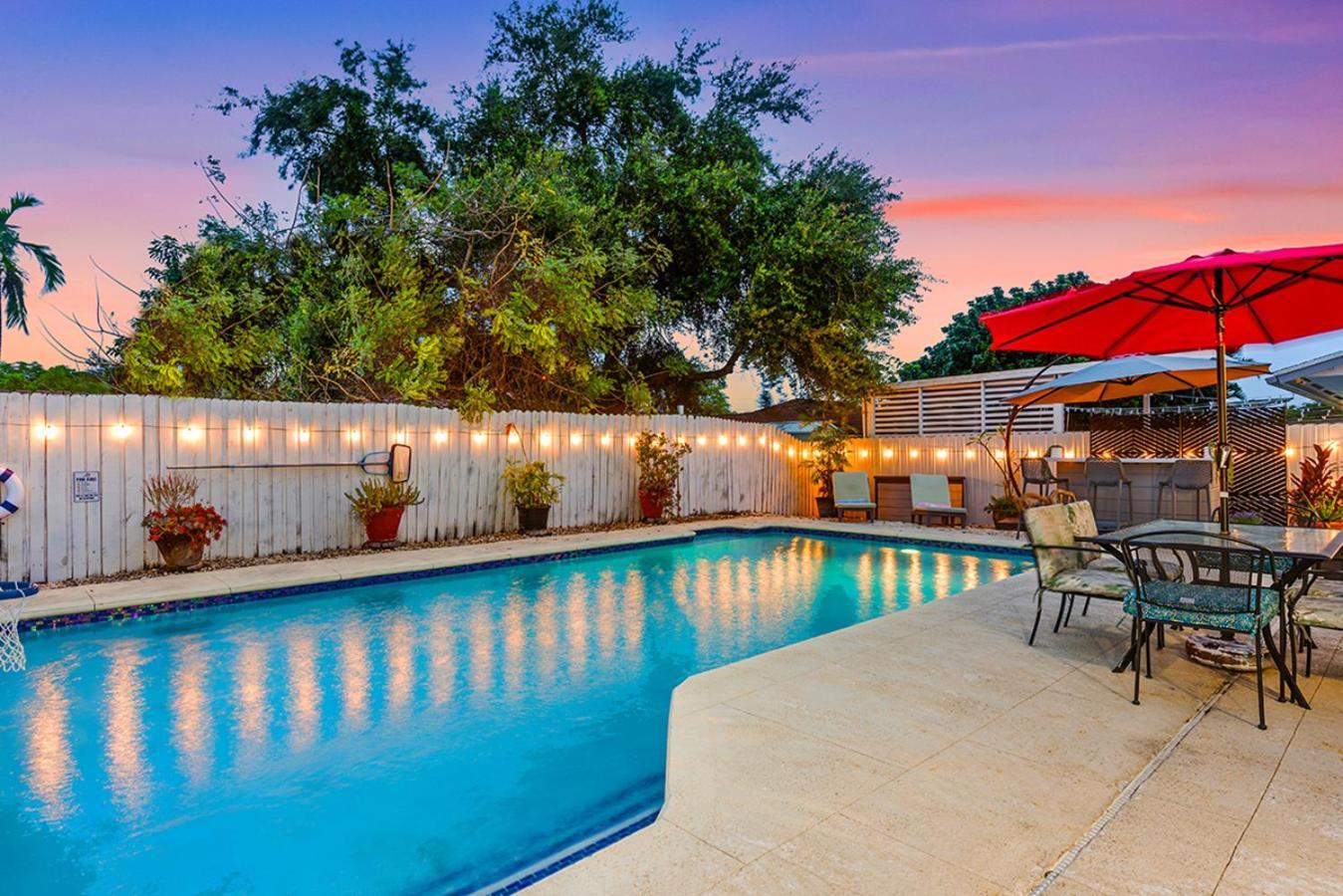 Bright Villa, Heated Pool, 2 Kings, By Everglades, Biscayne & Keys โฮมสเตด ภายนอก รูปภาพ