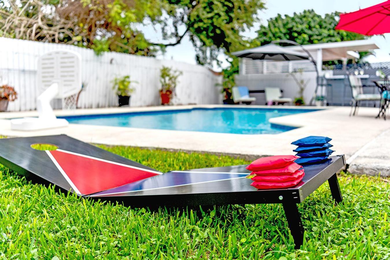Bright Villa, Heated Pool, 2 Kings, By Everglades, Biscayne & Keys โฮมสเตด ภายนอก รูปภาพ